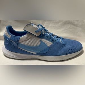Nike Shoes Nike Street Gato Futsal Soccer Shoes University